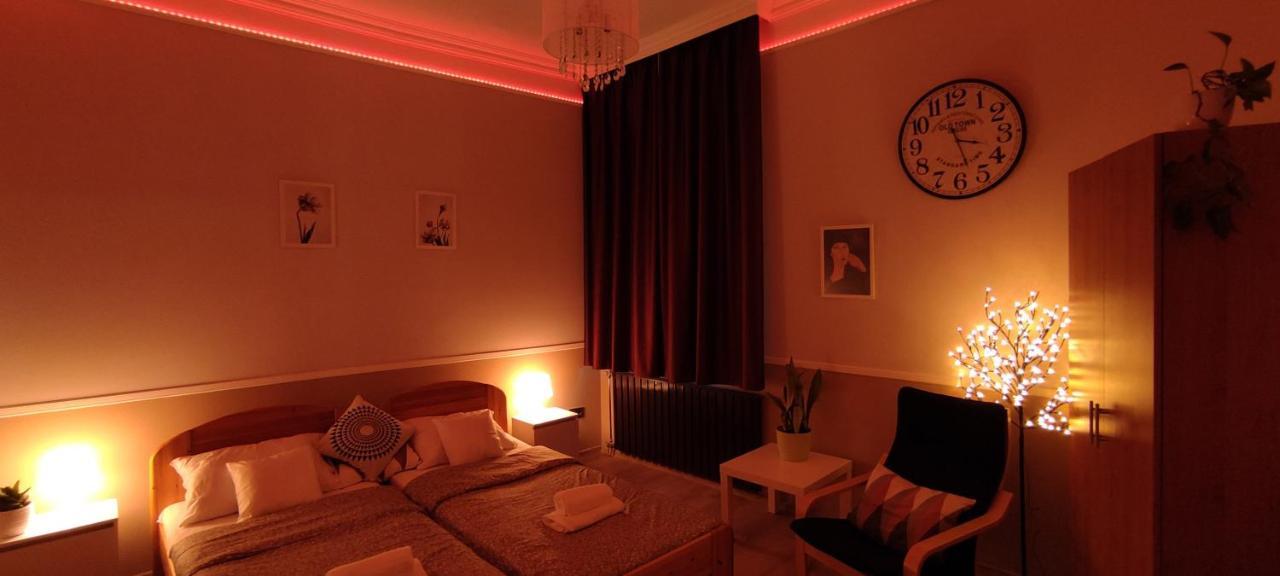 Center Apartman Segedyn Zewnętrze zdjęcie