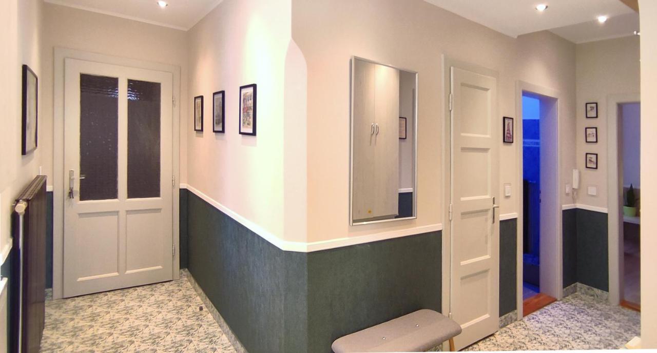 Center Apartman Segedyn Zewnętrze zdjęcie
